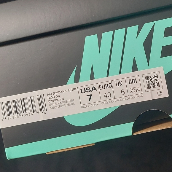 Air Jordan 1 High OG Green Glow - Picture 3 of 7